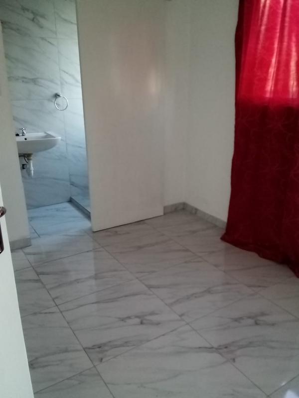 To Let 1 Bedroom Property for Rent in Ruyterwacht Western Cape